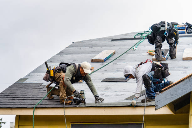 Professional Gutter Installation technician working in Markham, VA
